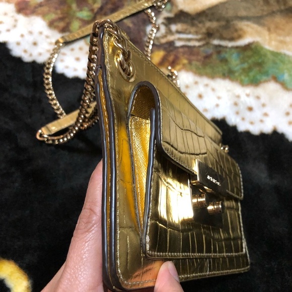 Mk cross body gold chain - Picture 5 of 8